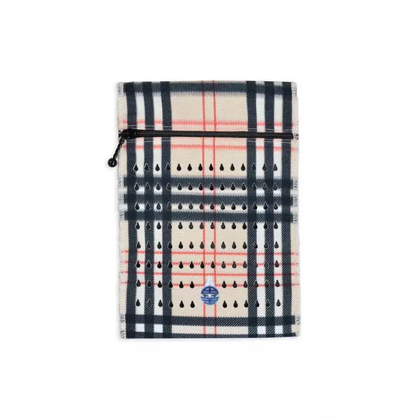 Insulin cooling wallet for travel with plaid design; holds 3 pens or 5 vials; keeps insulin cool for 48 hours without electricity.