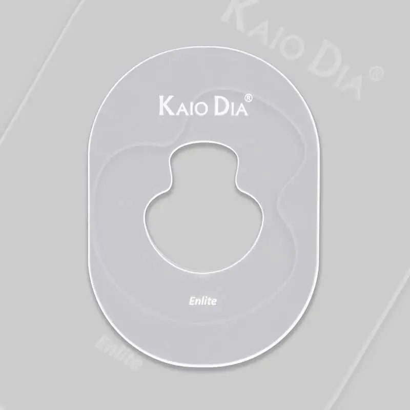 Kaio-Patch template for custom patches, a clear plastic stencil with a unique shape for creative patch designs. Obraz