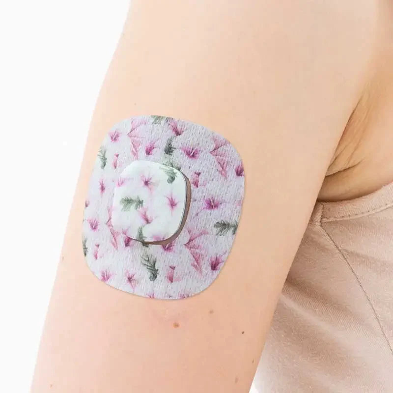 simplera sensor patch with sticker on the arm Obraz