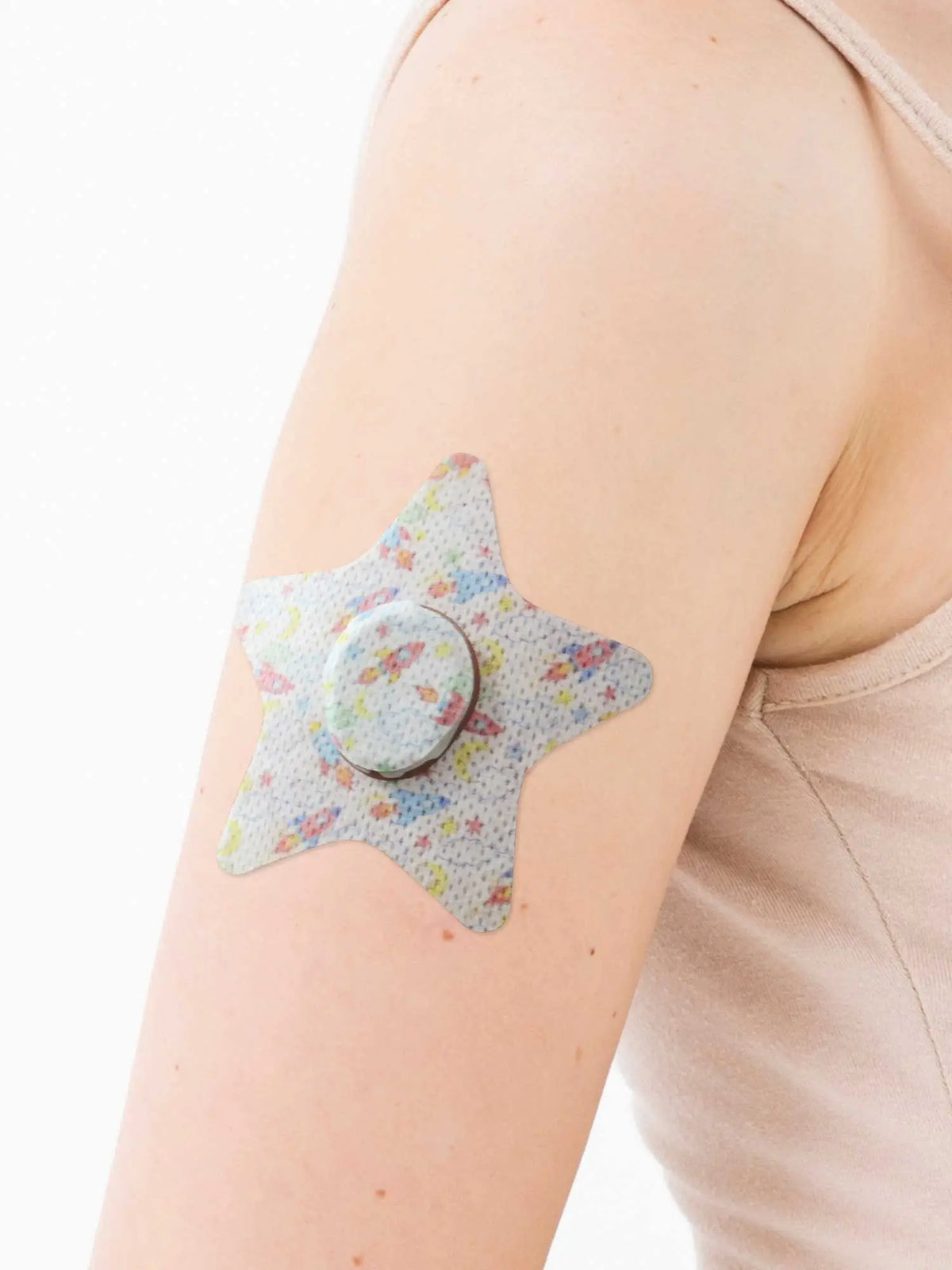 Plaster mocujący dla dzieci do Dexcom G7, kształt: gwiazdka, na ramieniu