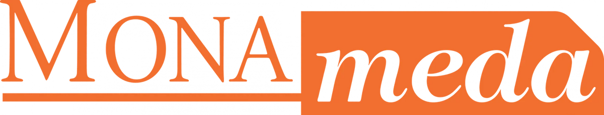 Orange "MONA" in serif font with an underline, next to "meda" in a white, script font on an orange background. Obraz