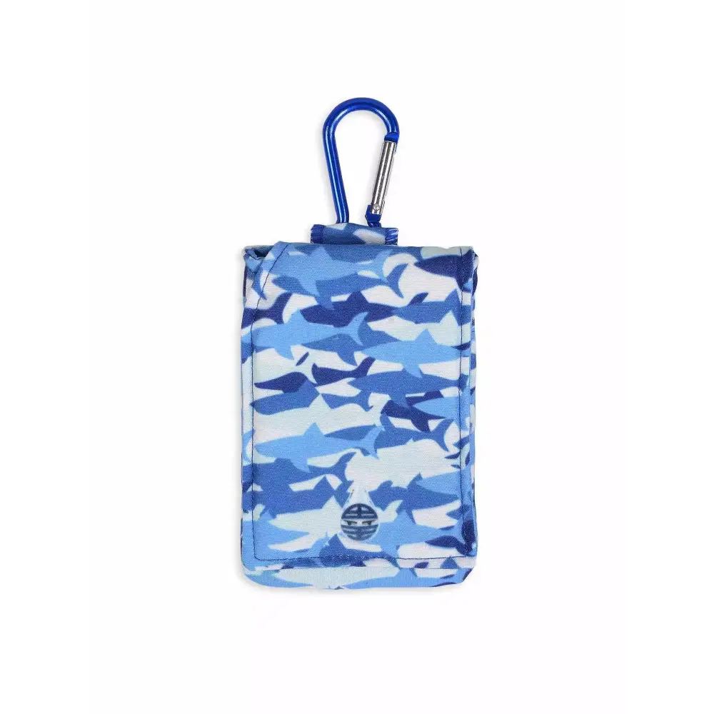 Camouflage insulin pump pouch for kids with carabiner and cooling system.